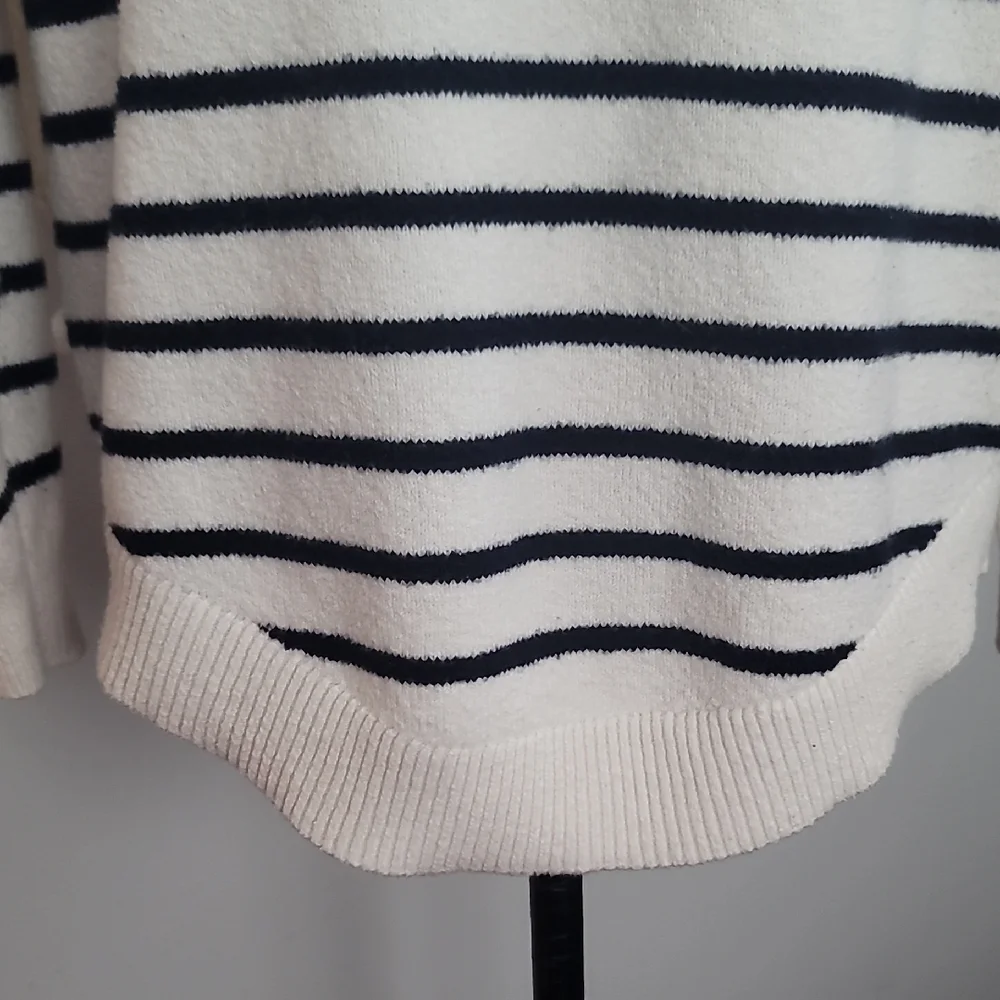 LOFT Black  and White Striped V-Neck Sweater - Picture 8 of 11